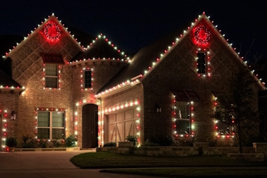 Full house Christmas light installation